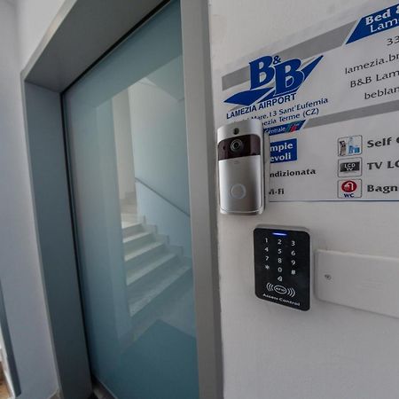 B&B Lamezia Airport Lamezia Terme Exterior foto